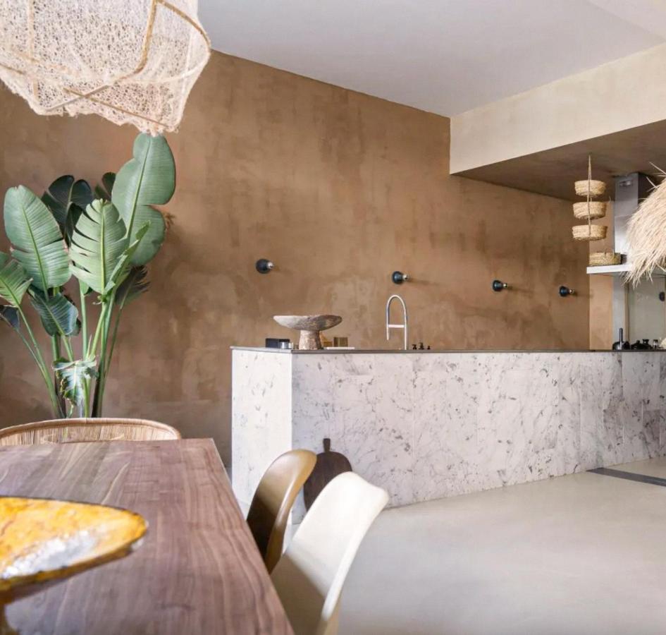 هارلم Haert Boutique Wellness Suites City Centre المظهر الخارجي الصورة