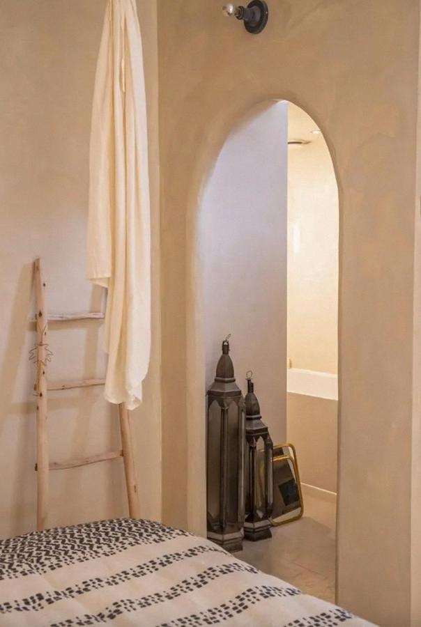 هارلم Haert Boutique Wellness Suites City Centre المظهر الخارجي الصورة